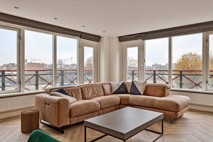 Foto 3 van Kruisweg 977