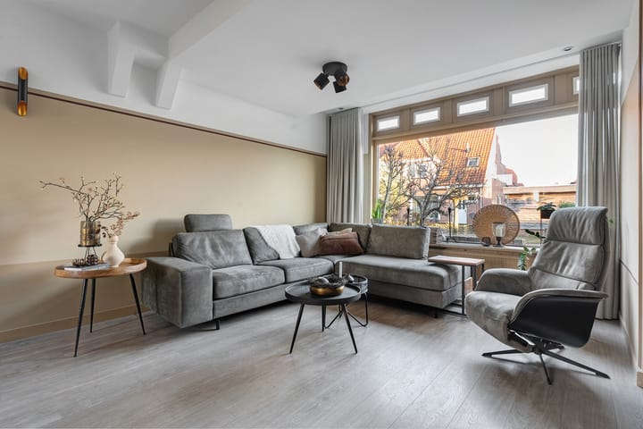 Photo 8 of Jan van Galenstraat 1