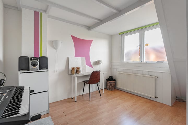 Photo 36 of Jan van Galenstraat 1