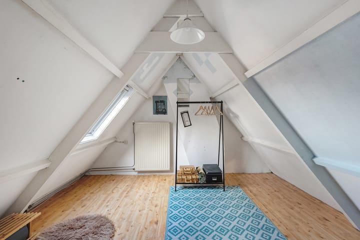 Photo 38 of Jan van Galenstraat 1