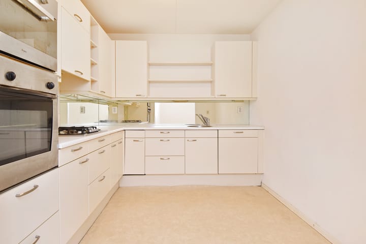 Foto 8 van Floris Arntzeniusplein 22