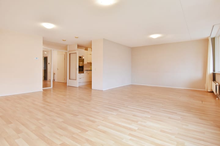 Foto 16 van Floris Arntzeniusplein 22