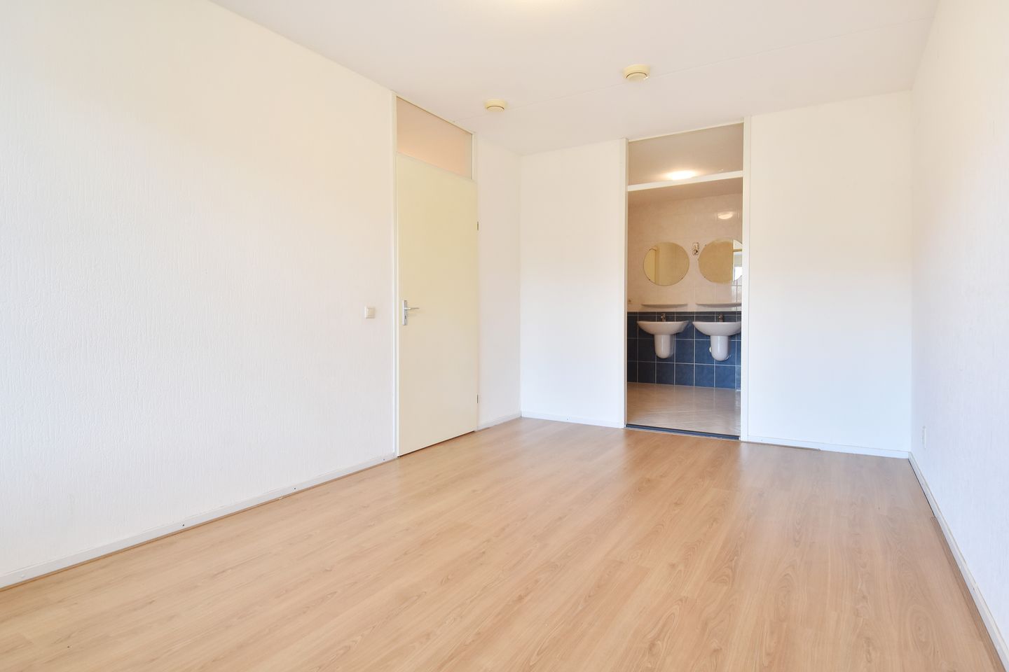 Photo 19 of Floris Arntzeniusplein 22