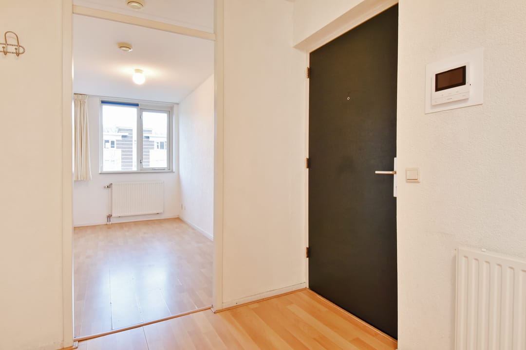 Photo 23 of Floris Arntzeniusplein 22