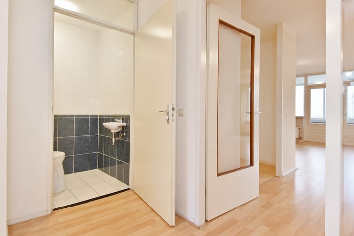 Foto 29 van Floris Arntzeniusplein 22