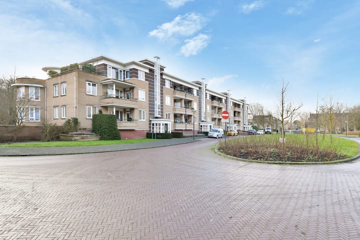 Foto 31 van Floris Arntzeniusplein 22