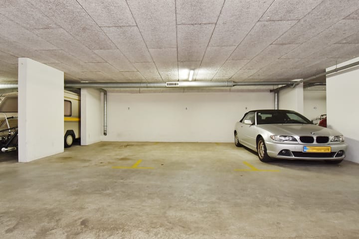 Foto 33 van Floris Arntzeniusplein 22