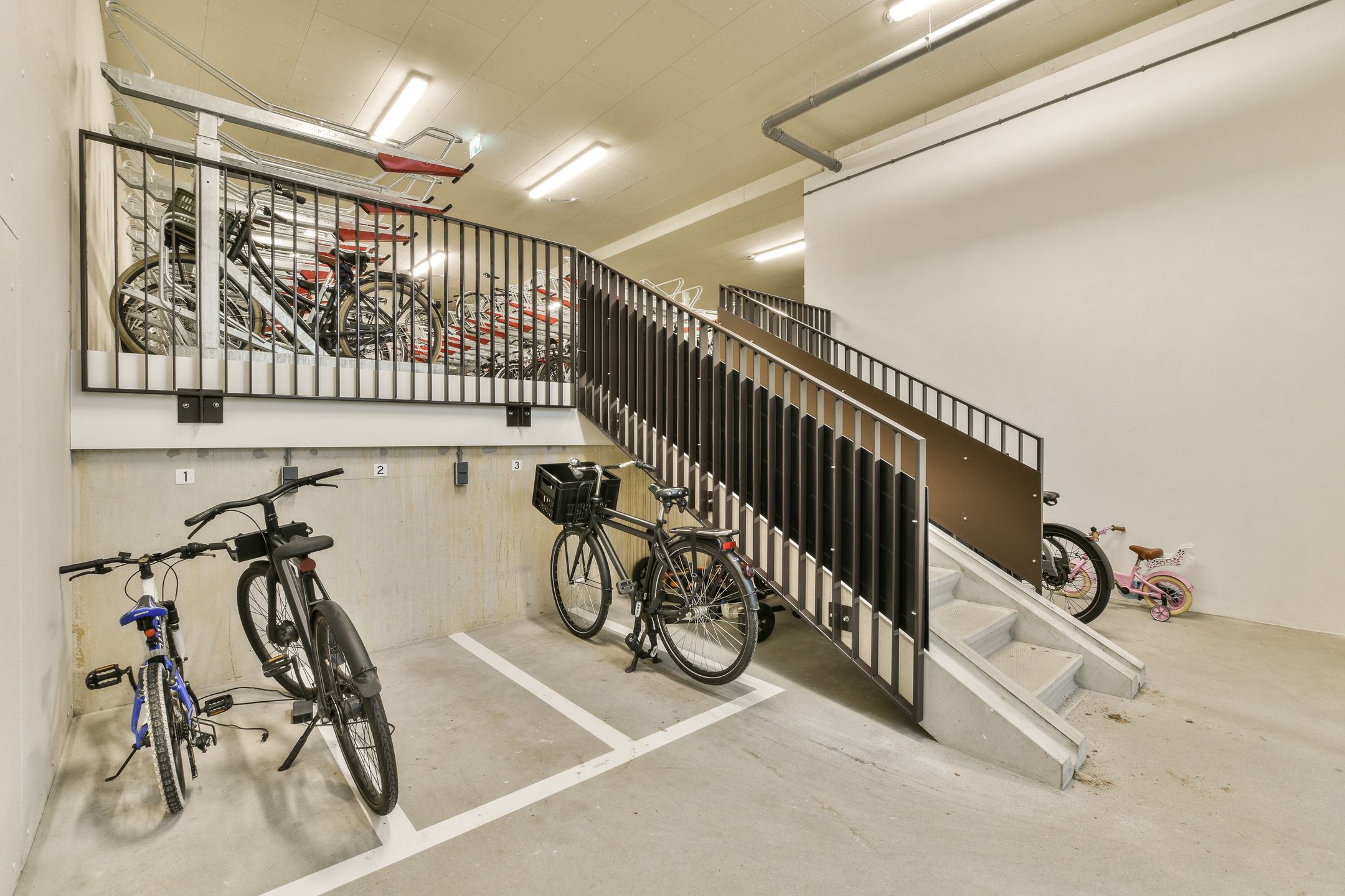 Foto 24 van Kruysweerstraat 255