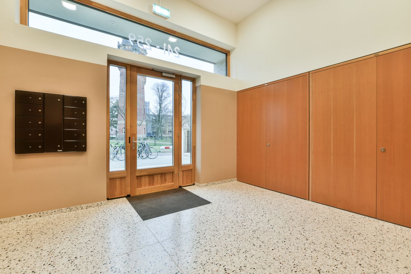 Foto 34 van Kruysweerstraat 255