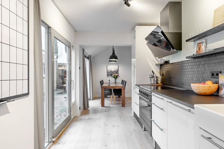 Foto 14 van Prinses Christinalaan 8