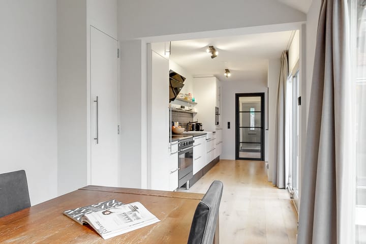 Foto 16 van Prinses Christinalaan 8