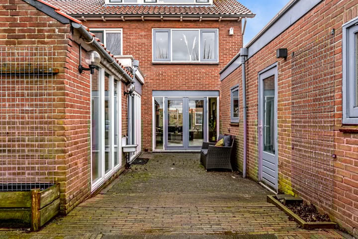 Foto 30 van Prinses Christinalaan 8