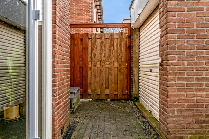 Foto 31 van Prinses Christinalaan 8