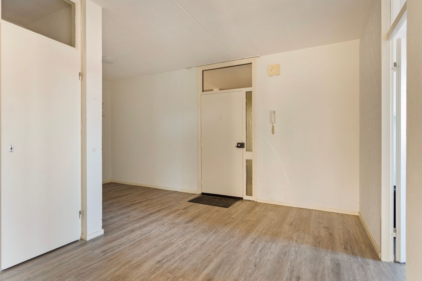 Photo 10 of Heutinkstraat 123