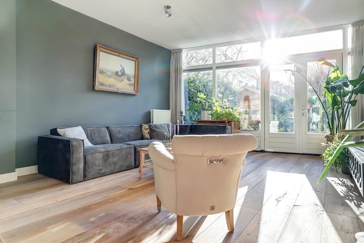 Foto 2 van Bouwstraat 67