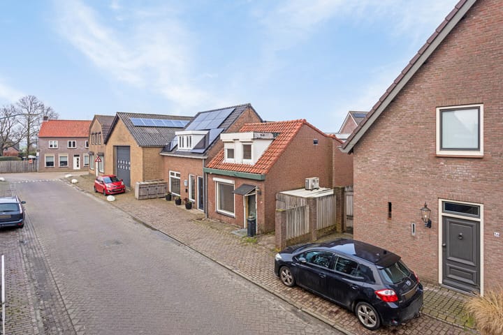 Foto 4 van Schoolstraat 38