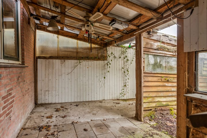 Photo 20 of Schoolstraat 38