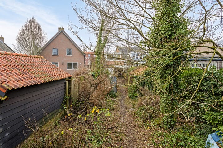 Photo 24 of Schoolstraat 38