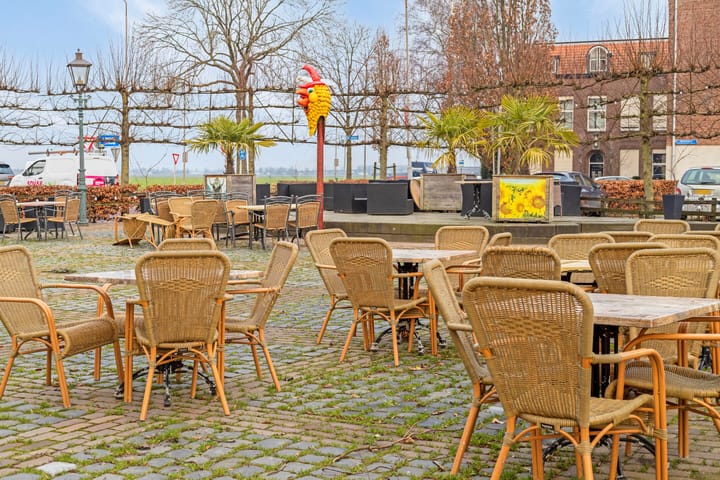 Photo 29 of Schoolstraat 38