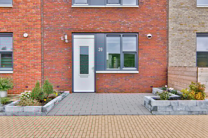 Foto 5 van Koningspage 39