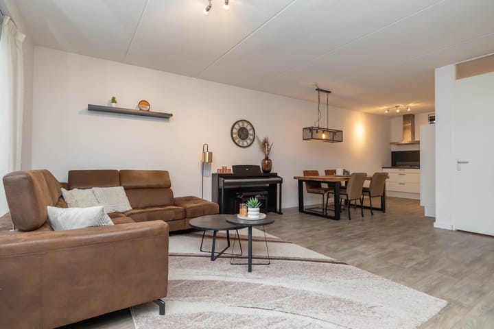 Foto 11 van Koningspage 39