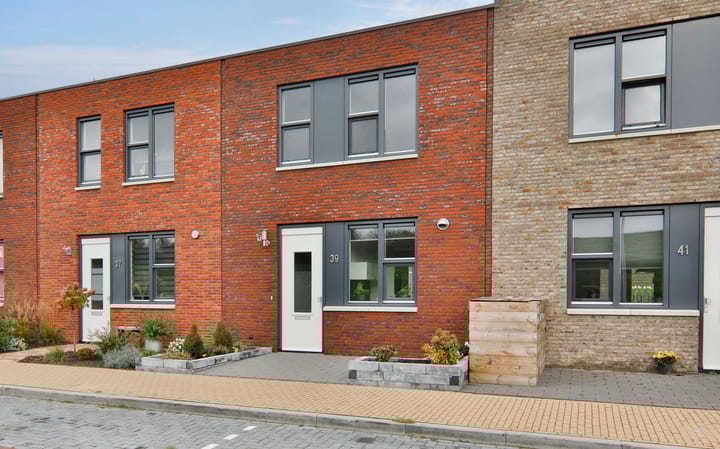 Foto 42 van Koningspage 39