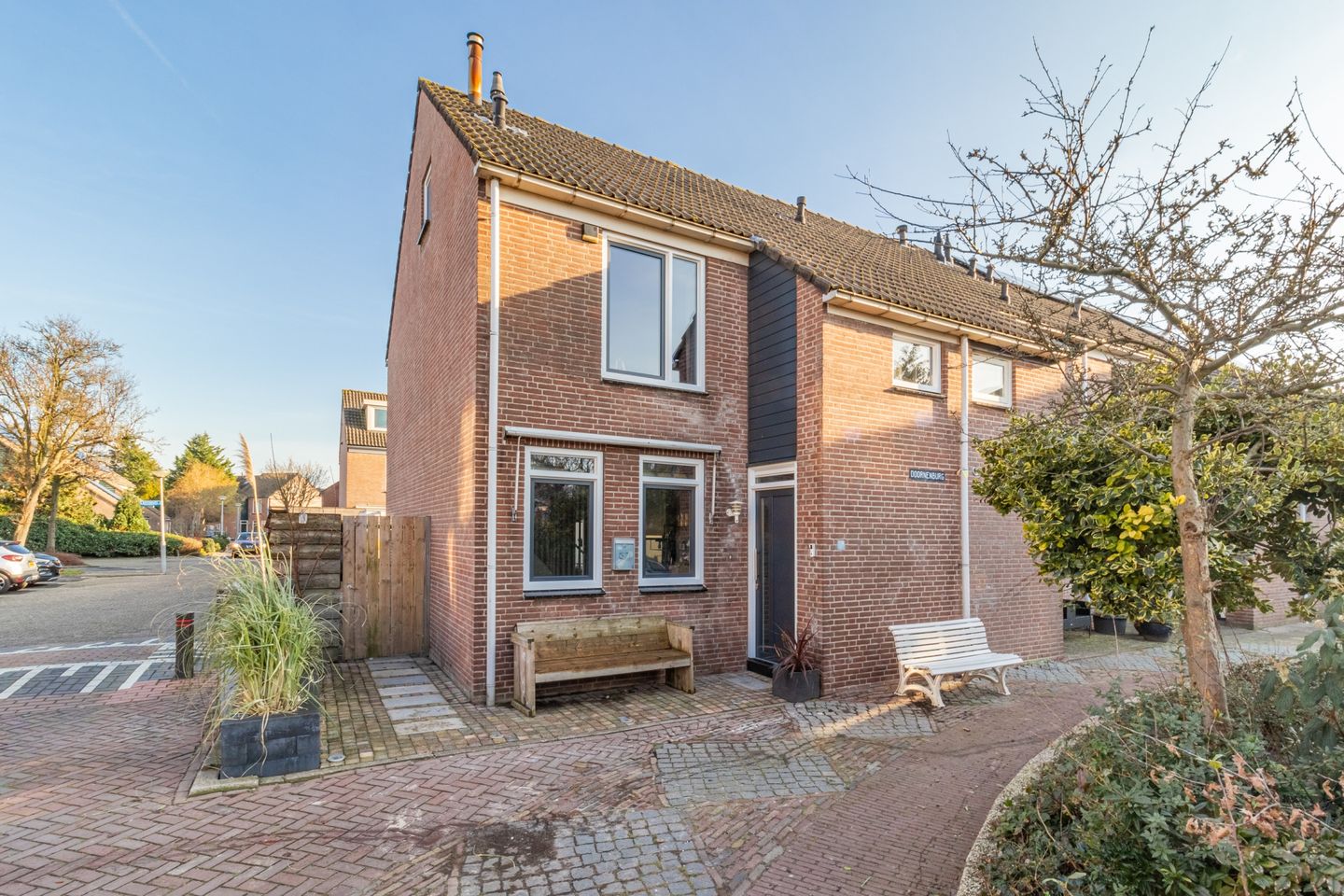 Foto 1 van Doornenburg 17