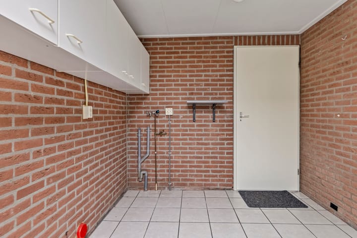 Foto 16 van Hanebalken 94