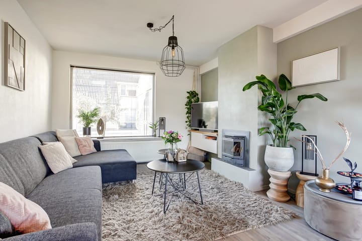 Photo 8 of Langeweide 37