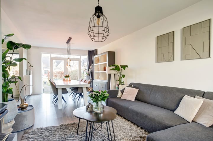 Photo 11 of Langeweide 37