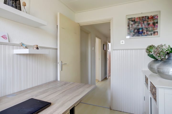 Photo 28 of Langeweide 37