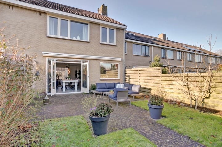 Photo 39 of Langeweide 37