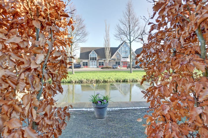 Photo 45 of Langeweide 37