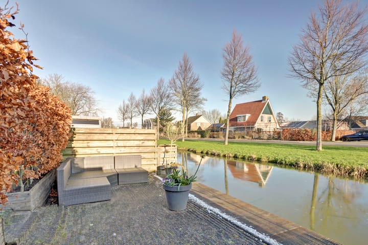 Photo 46 of Langeweide 37