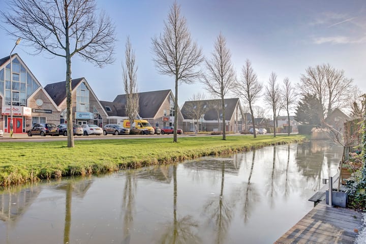 Photo 47 of Langeweide 37