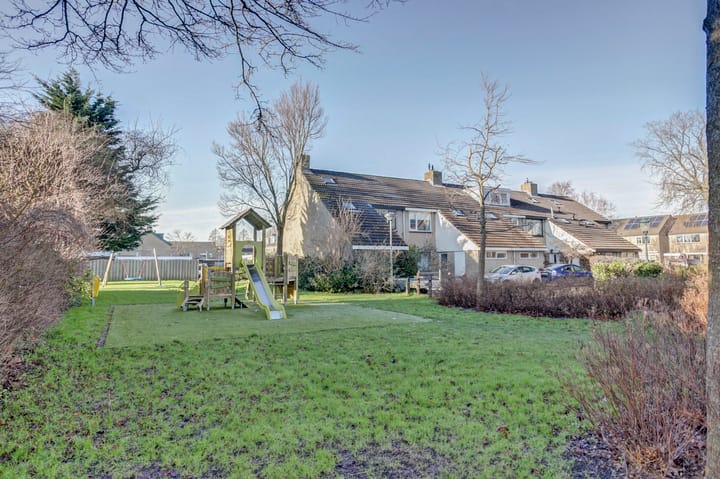 Photo 50 of Langeweide 37