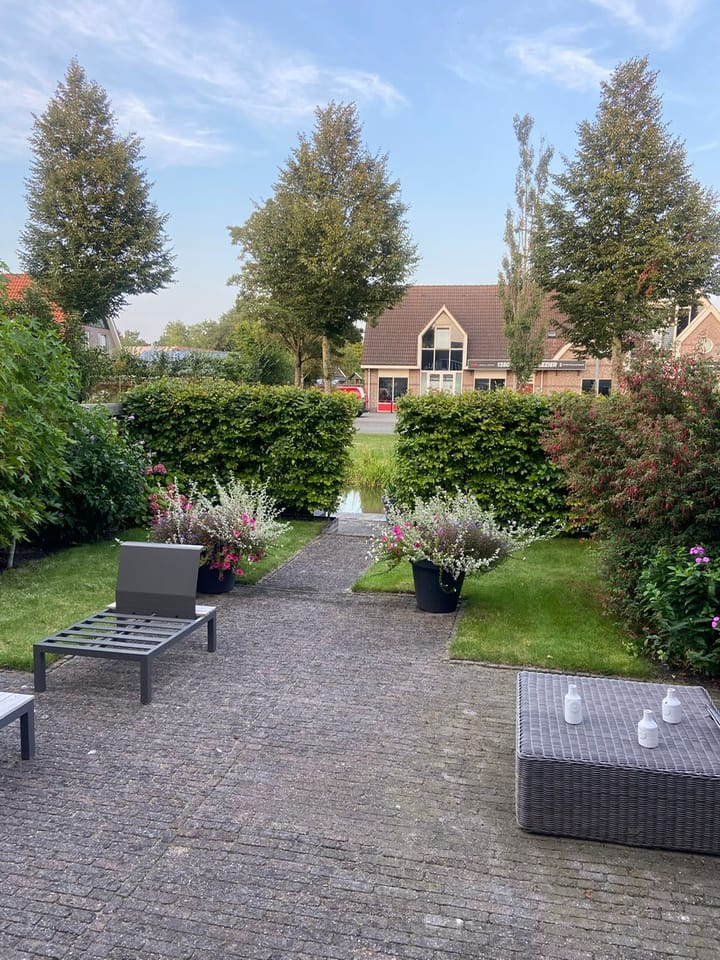 Photo 54 of Langeweide 37