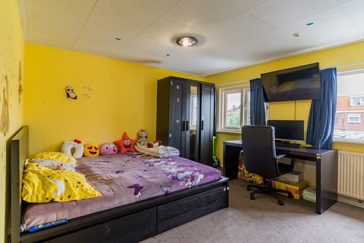 Photo 11 of Ratinéstraat 3