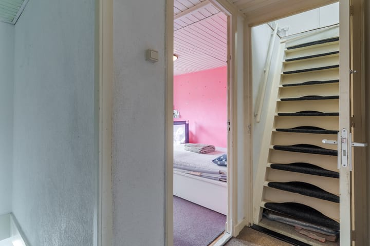 Photo 16 of Ratinéstraat 3