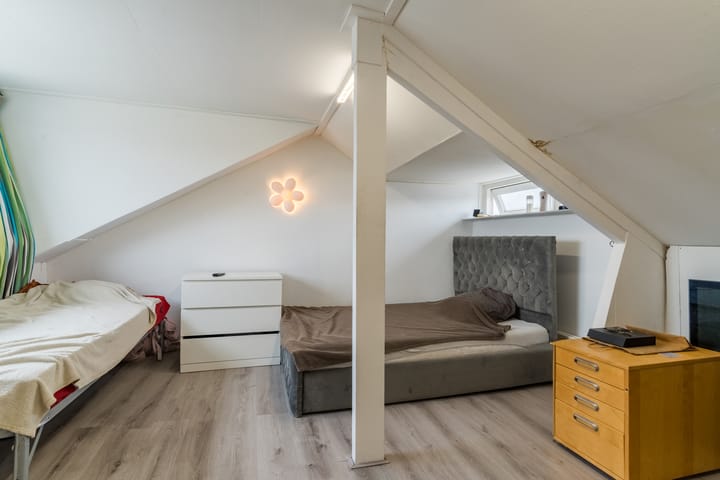 Photo 17 of Ratinéstraat 3