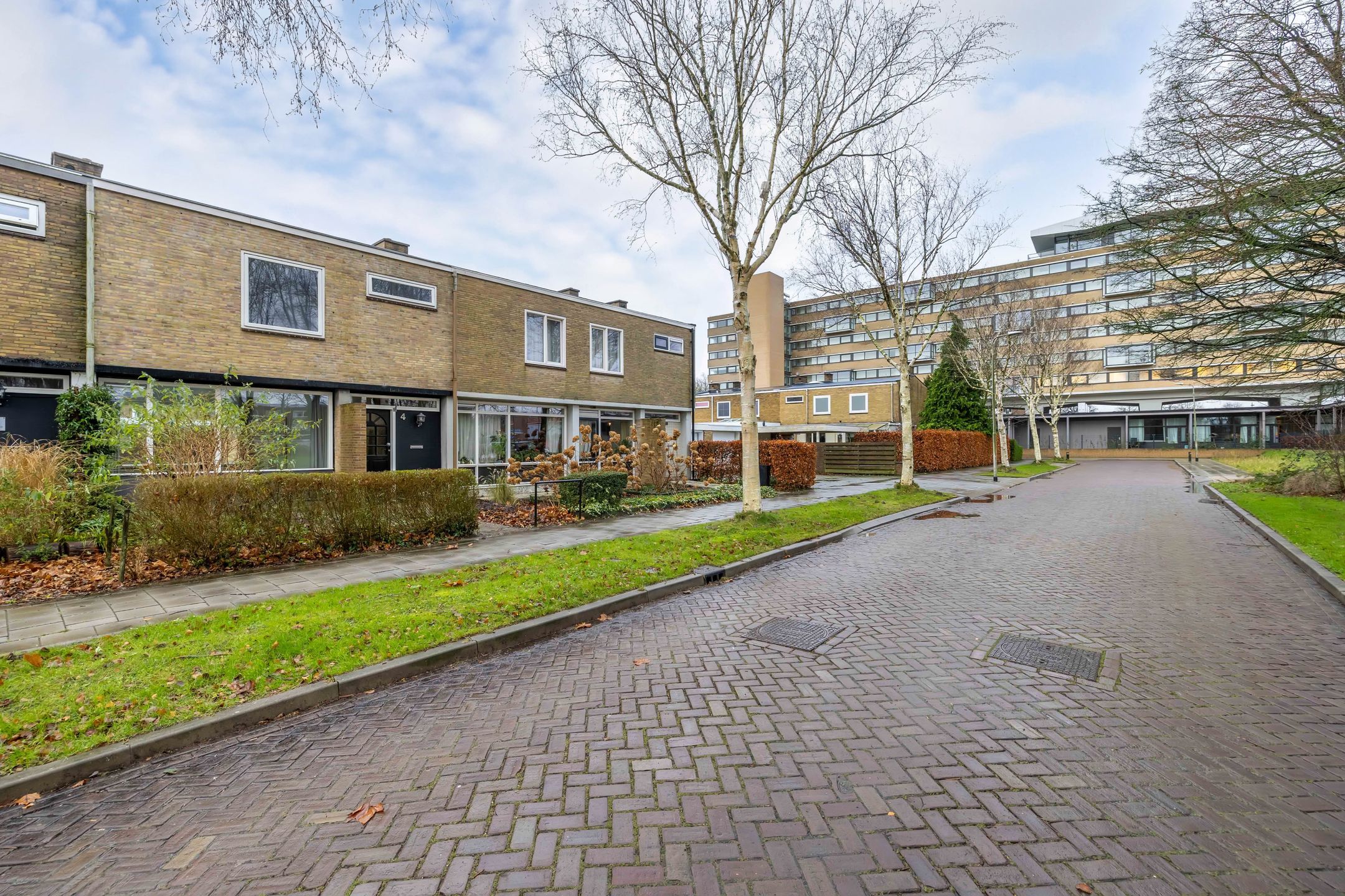 Foto 3 van Prof. Granpré Molièrelaan 4