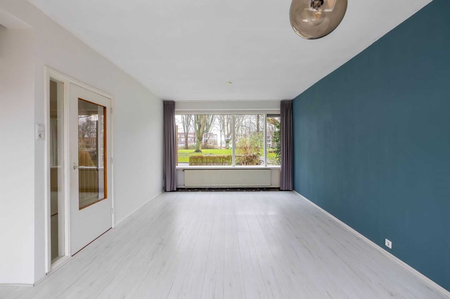 Foto 10 van Prof. Granpré Molièrelaan 4