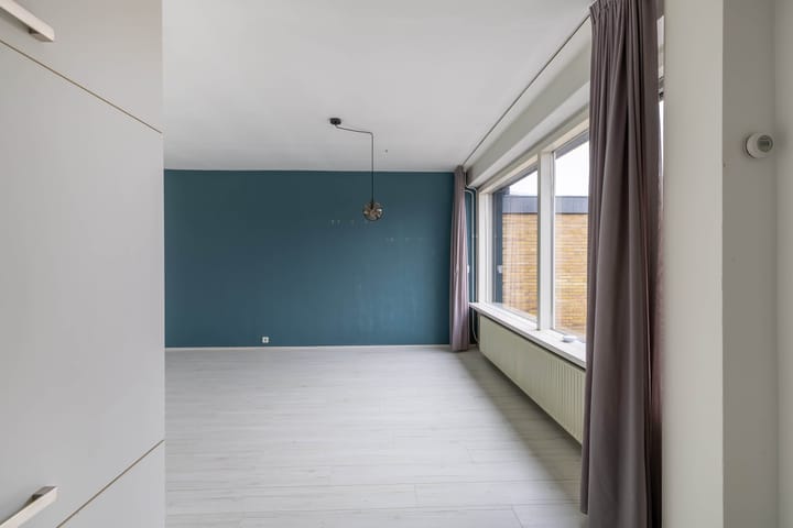 Foto 14 van Prof. Granpré Molièrelaan 4