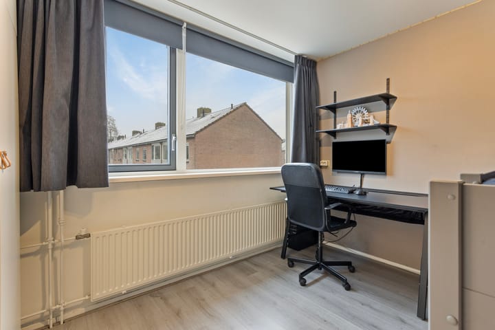 Foto 24 van Dr. de Brouwerstraat 22