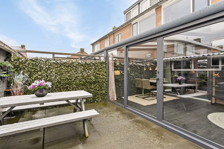 Foto 33 van Dr. de Brouwerstraat 22