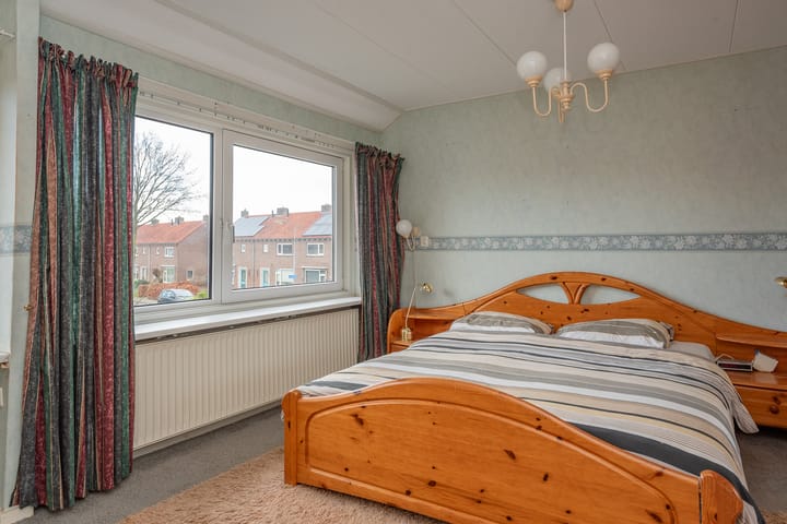 Foto 35 van Meidoornstraat 14