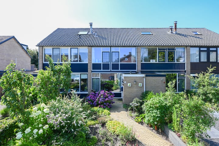 View photo of van Lennepstraat 6