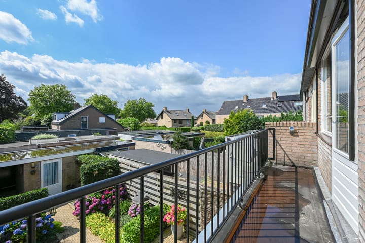 Foto 14 van van Lennepstraat 6