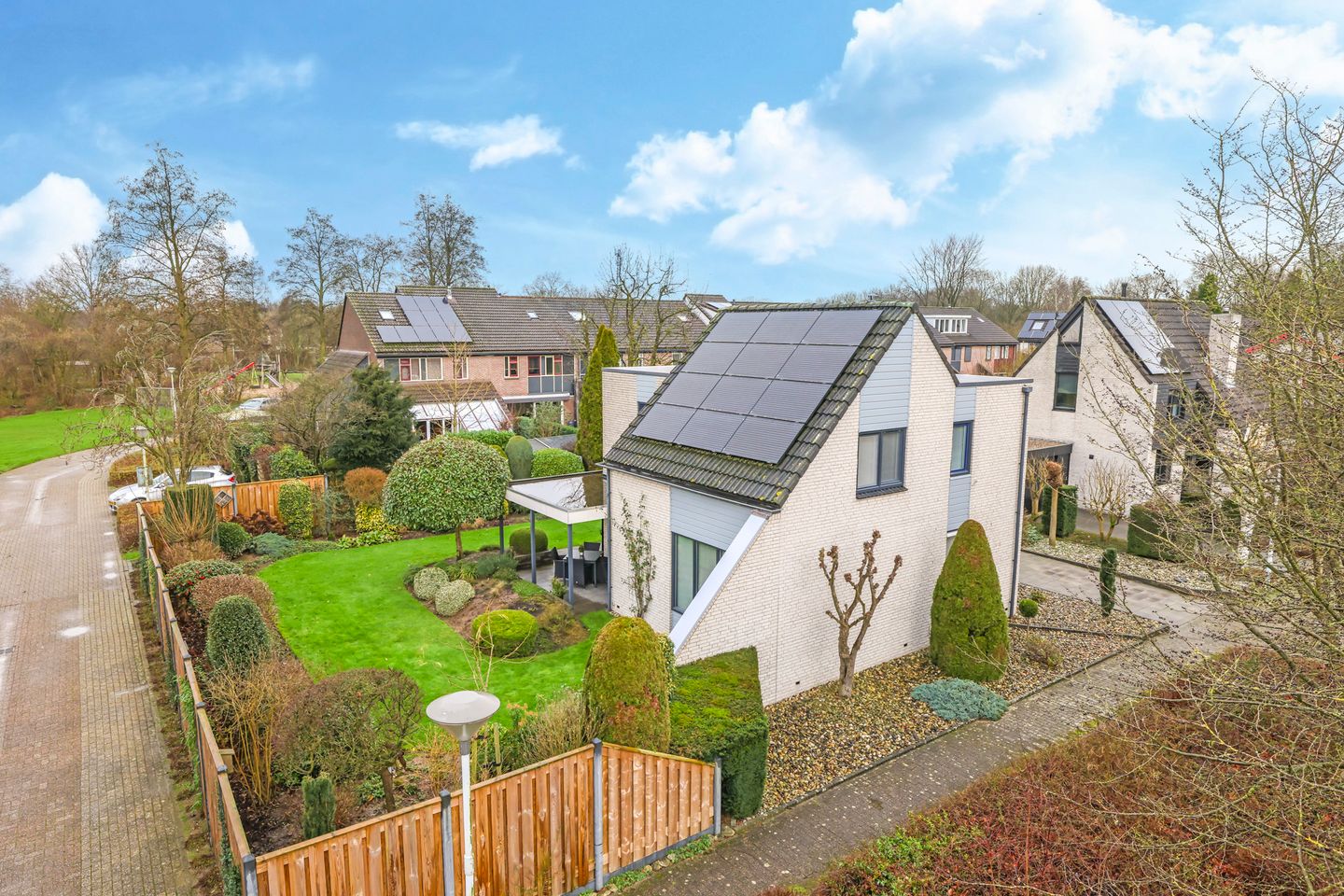 Foto 5 van Salemate 24