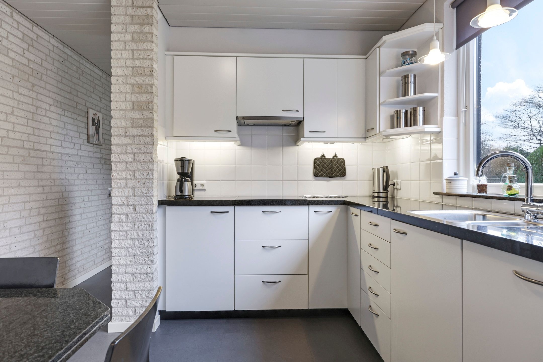 Foto 12 van Salemate 24